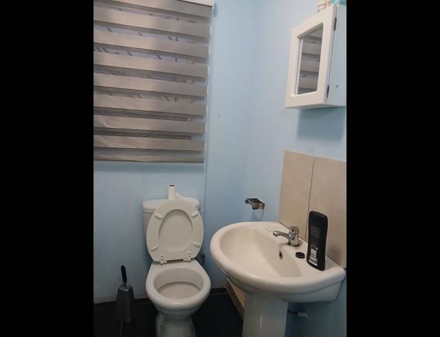 2 BEDROOM HOUSE FOR SALE IN BRAM FISCHERVILLE